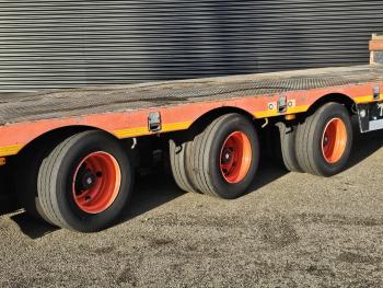 MCO-48-03V / 2 x EXTENDABLE - 27 mtr / MEGA / LOWDECK
